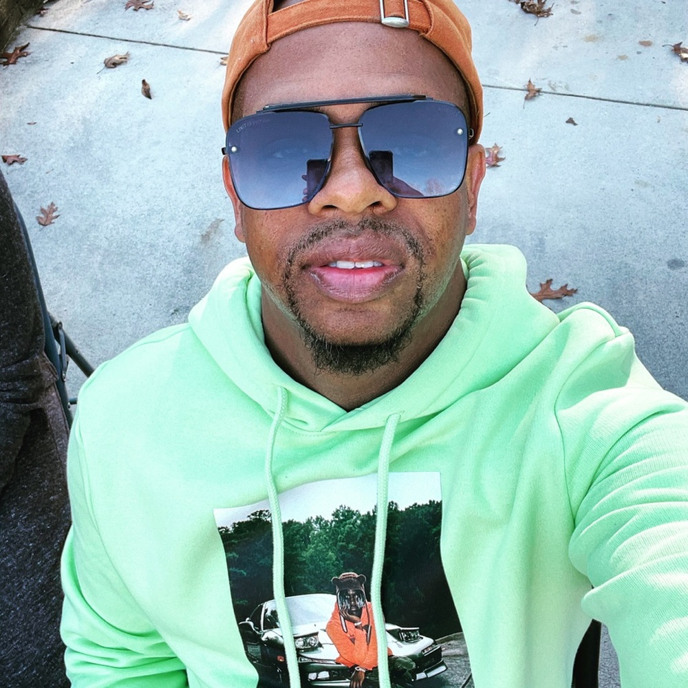 Meet your Posher, Michael